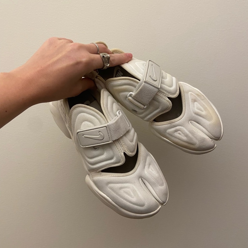 [sold] Nike Sail Aquarifts